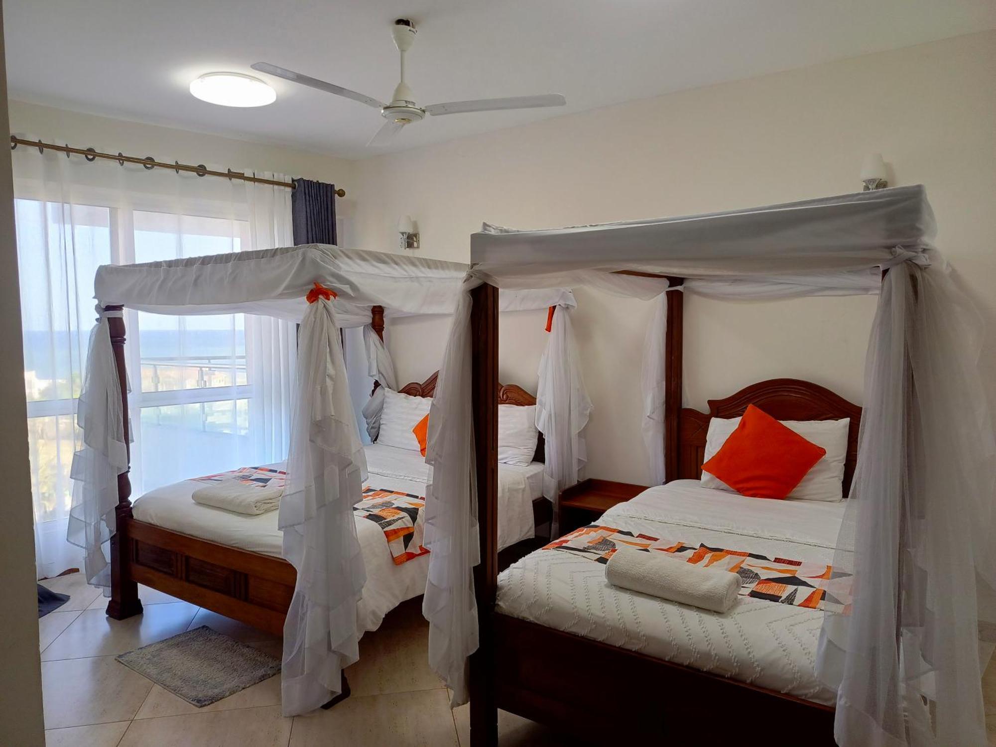 Savannah Lions Exquisite Apartment モンバサ エクステリア 写真